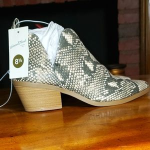 Snakeskin booties - Universal Thread- Size 8.5
